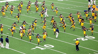 爱游戏 电竞-赛季最热话题：裁判争议不断，足球公正性引发热议，足球公平吗